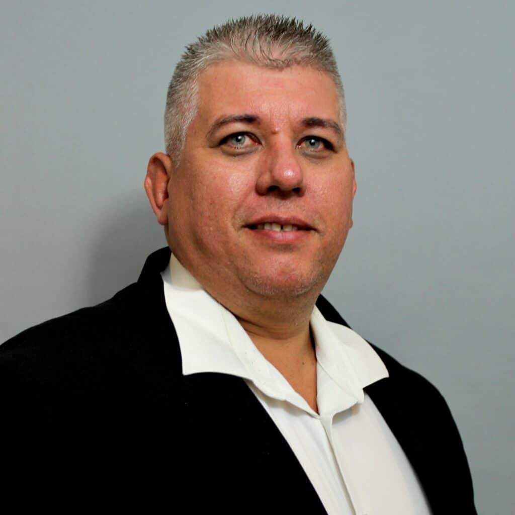 Jonie Swanepoel, Executive Director
